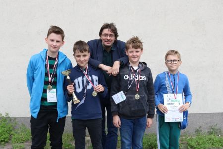 Sukces uczniów Szkoły Podstawowej nr 1 w Bieruniu na International Robot Tournament EastROBO 2019 
w Białymstoku.