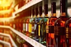 Obowiązek wniesienia opłaty za korzystanie z zezwoleń na sprzedaż napojów alkoholowych