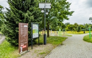 Bijasowice - dwór i arboretum